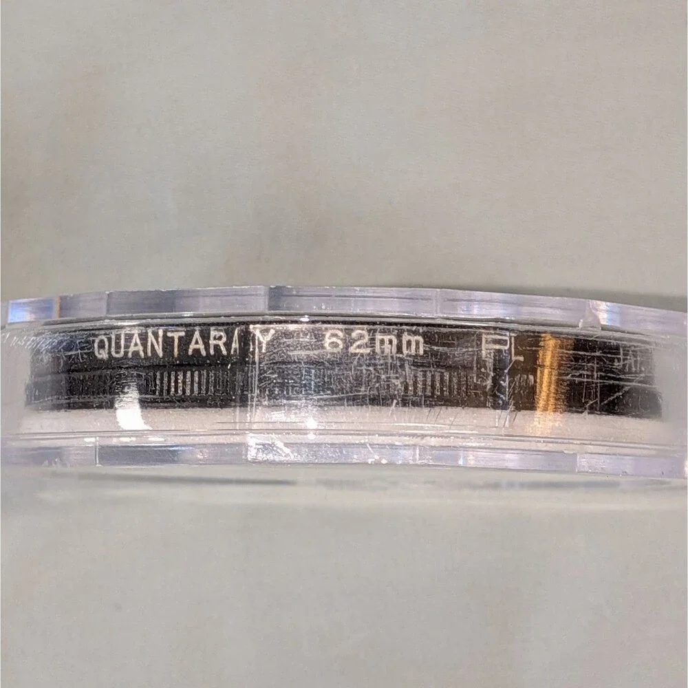 Quantaray 62mm Polarizing Filter With Case